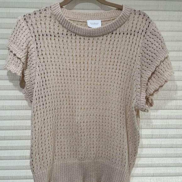 Tiered Flounce Sleeve Spring Sweater - Picture 4 of 6